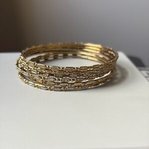 Set of 6 Gold Tone Bangle